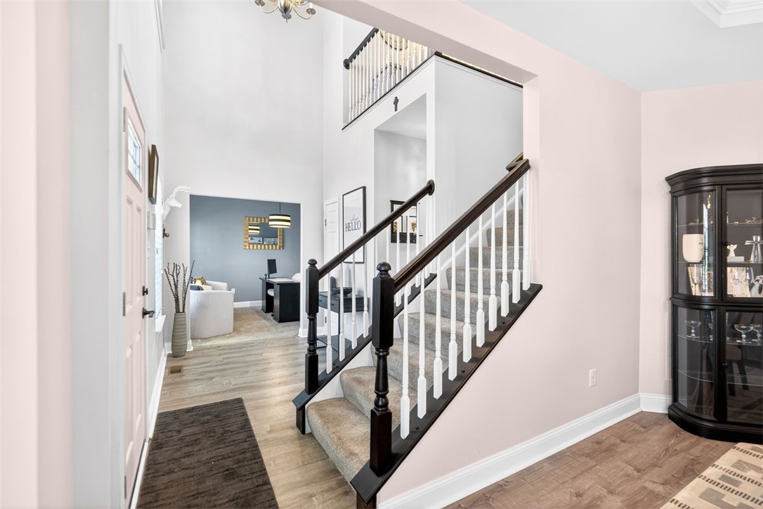 6021 Independence Dr