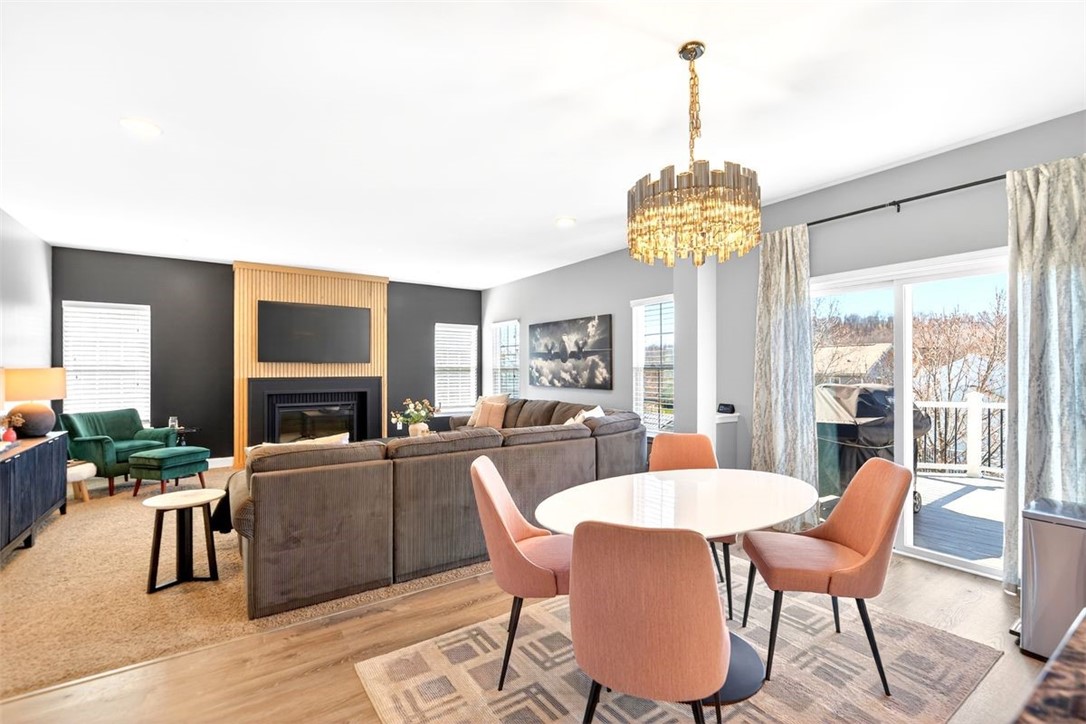 6021 Independence Dr