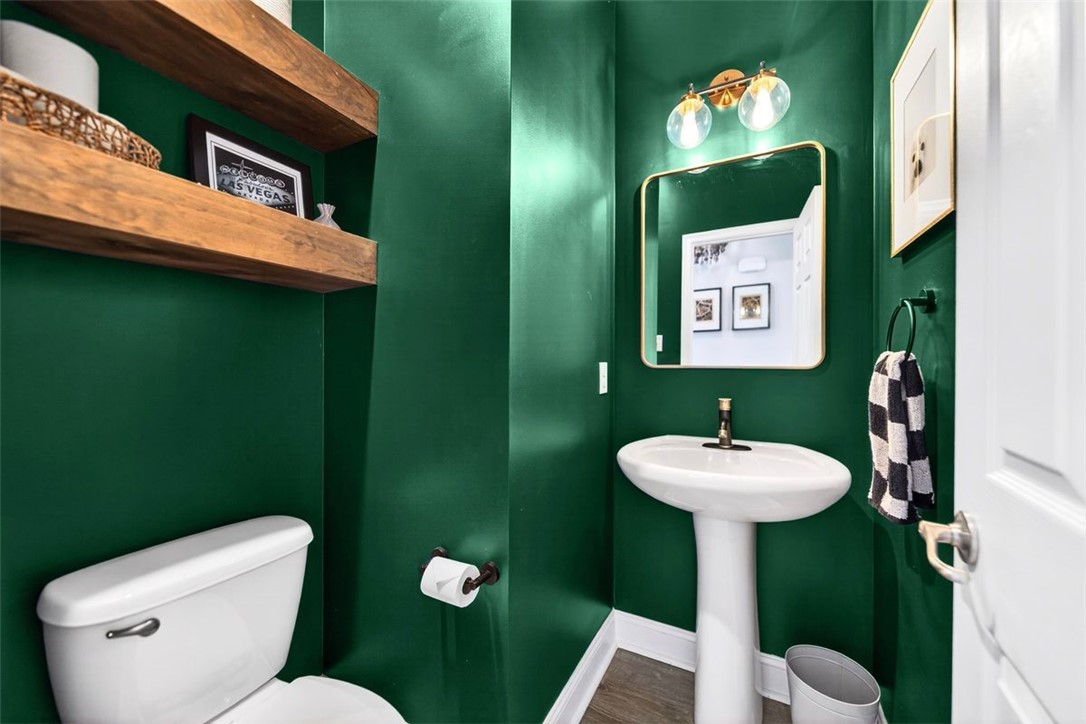 6021 Independence Dr