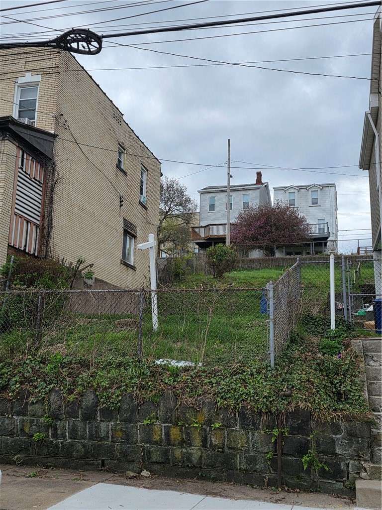 311 Natchez St