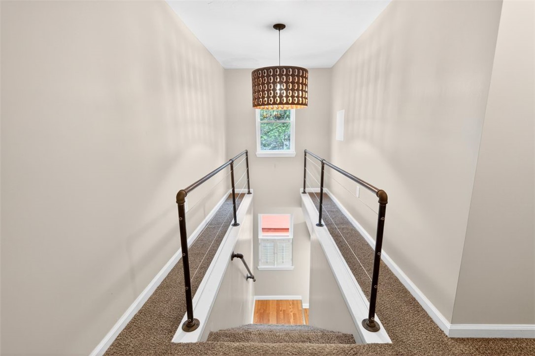 25 Greeley St