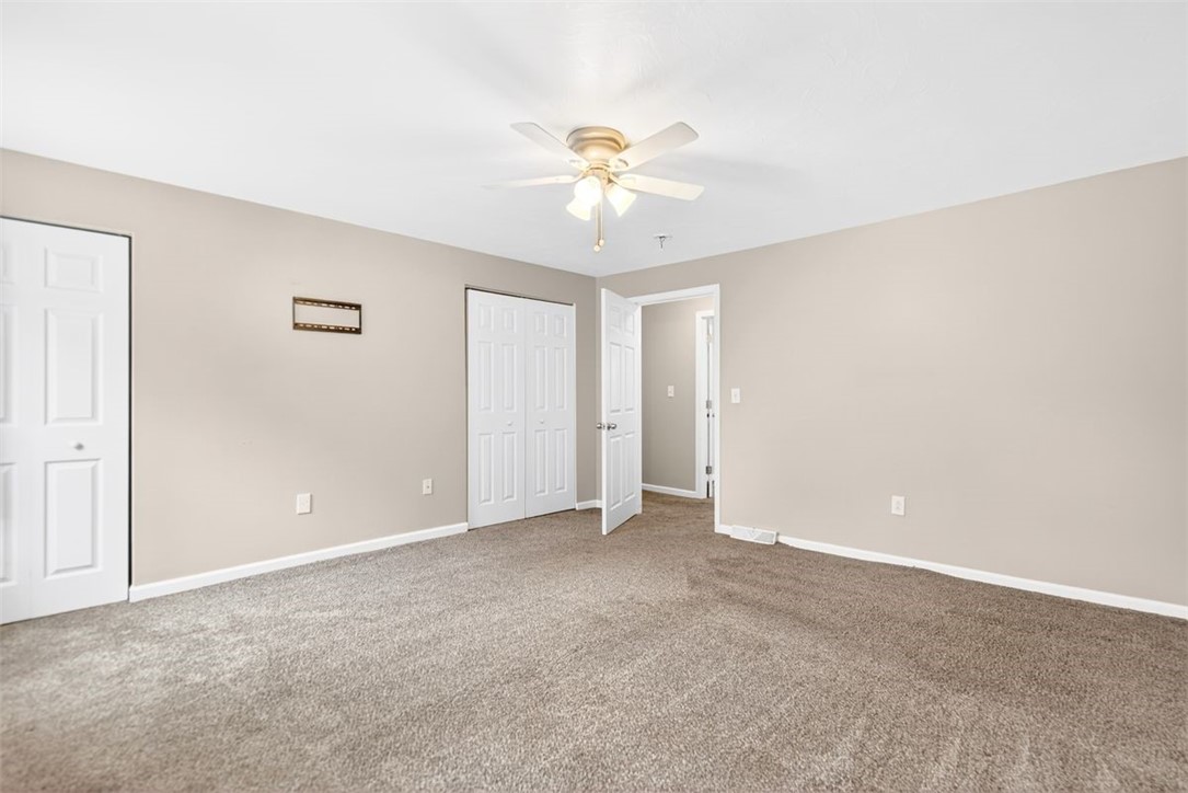 25 Greeley St