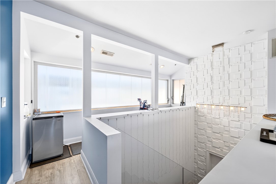 2250 Mary St 315