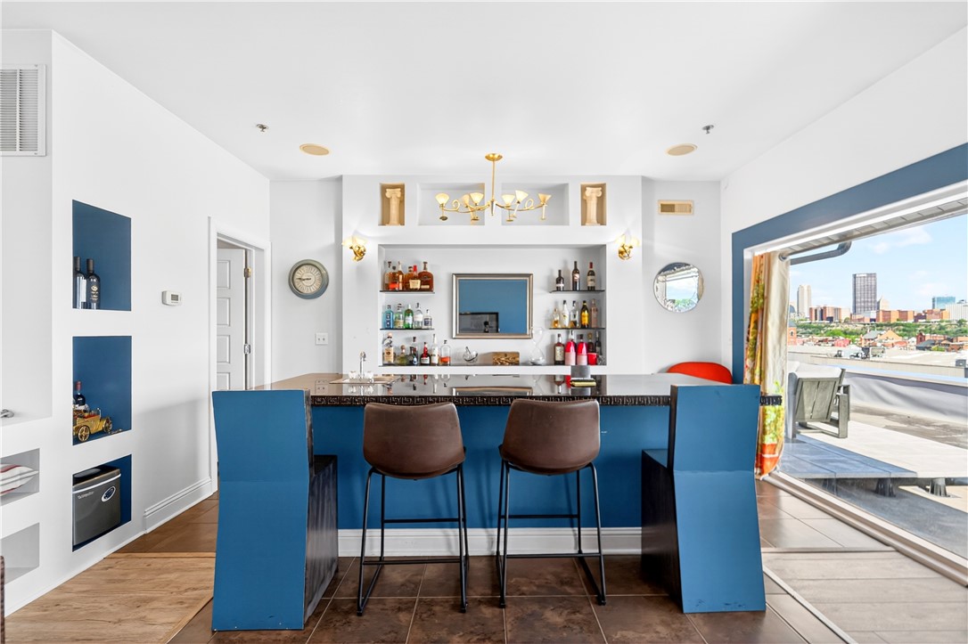 2250 Mary St 315
