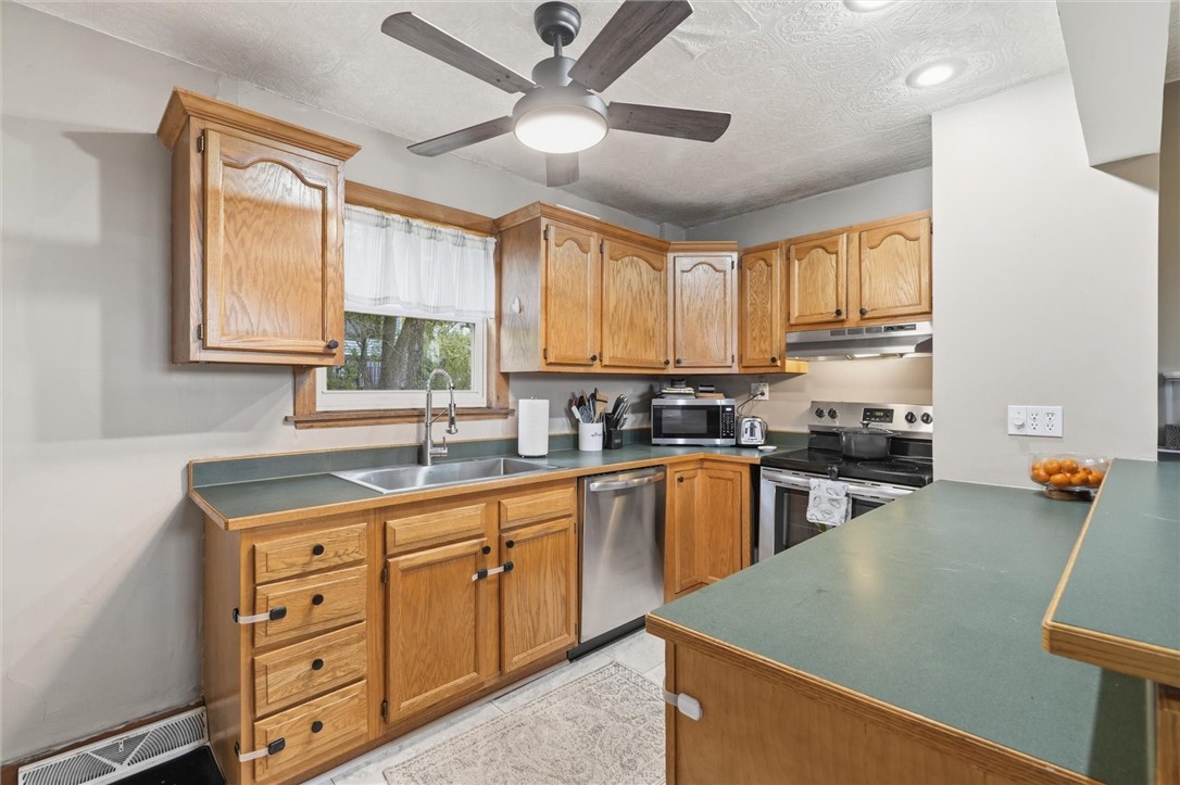1732 Warriors Rd