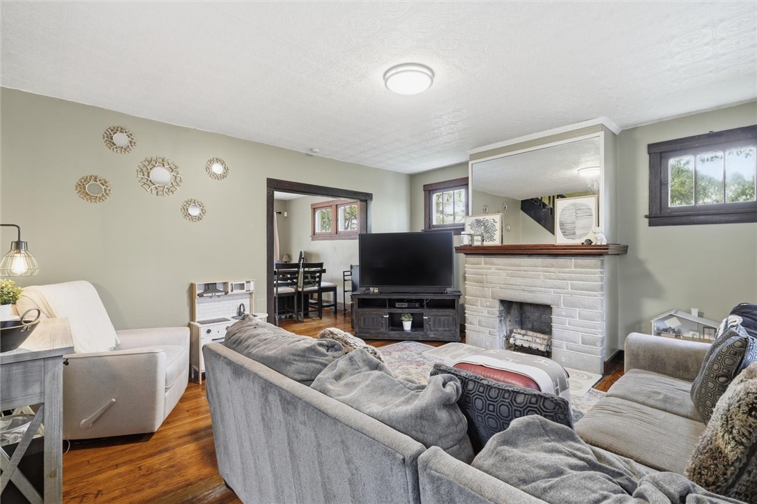 1732 Warriors Rd