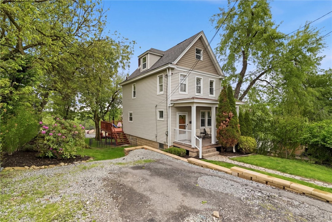 1732 Warriors Rd