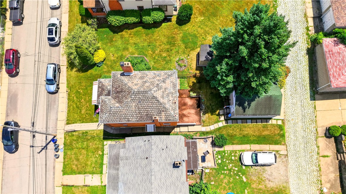 1218 Wareman Ave