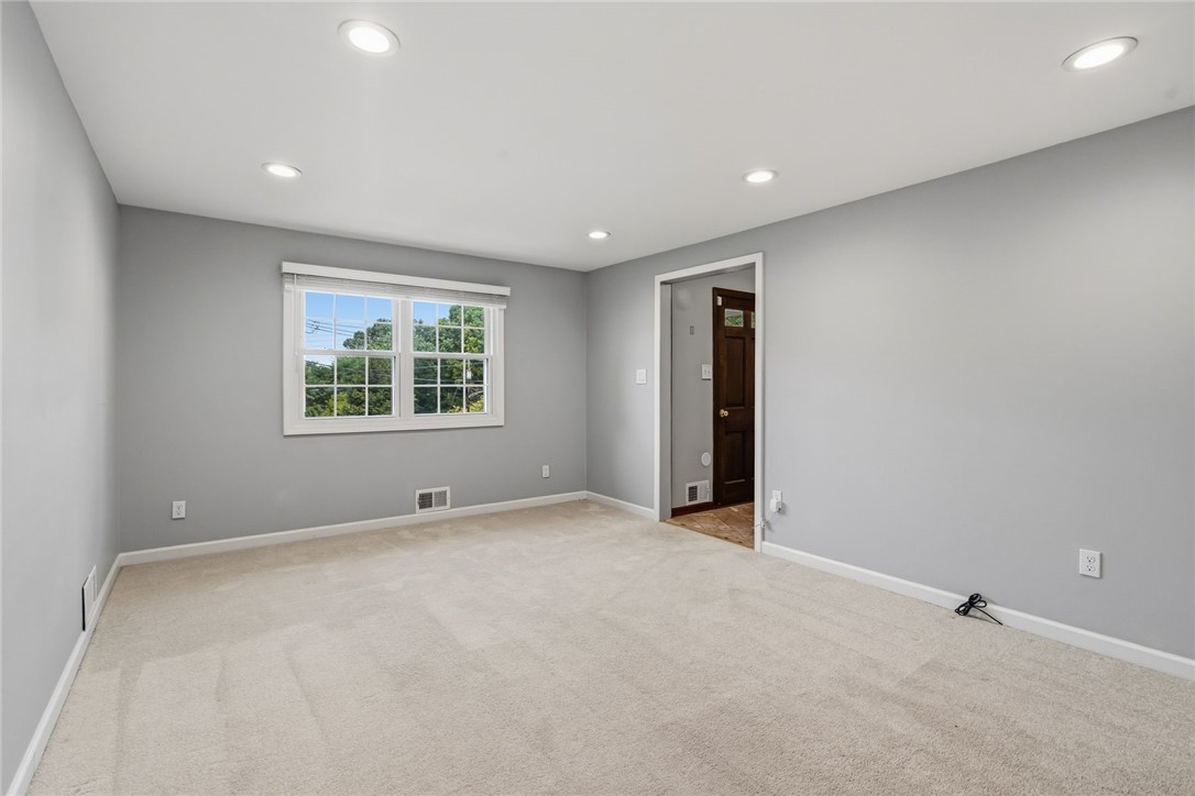 1349 Sturdy Oak Dr