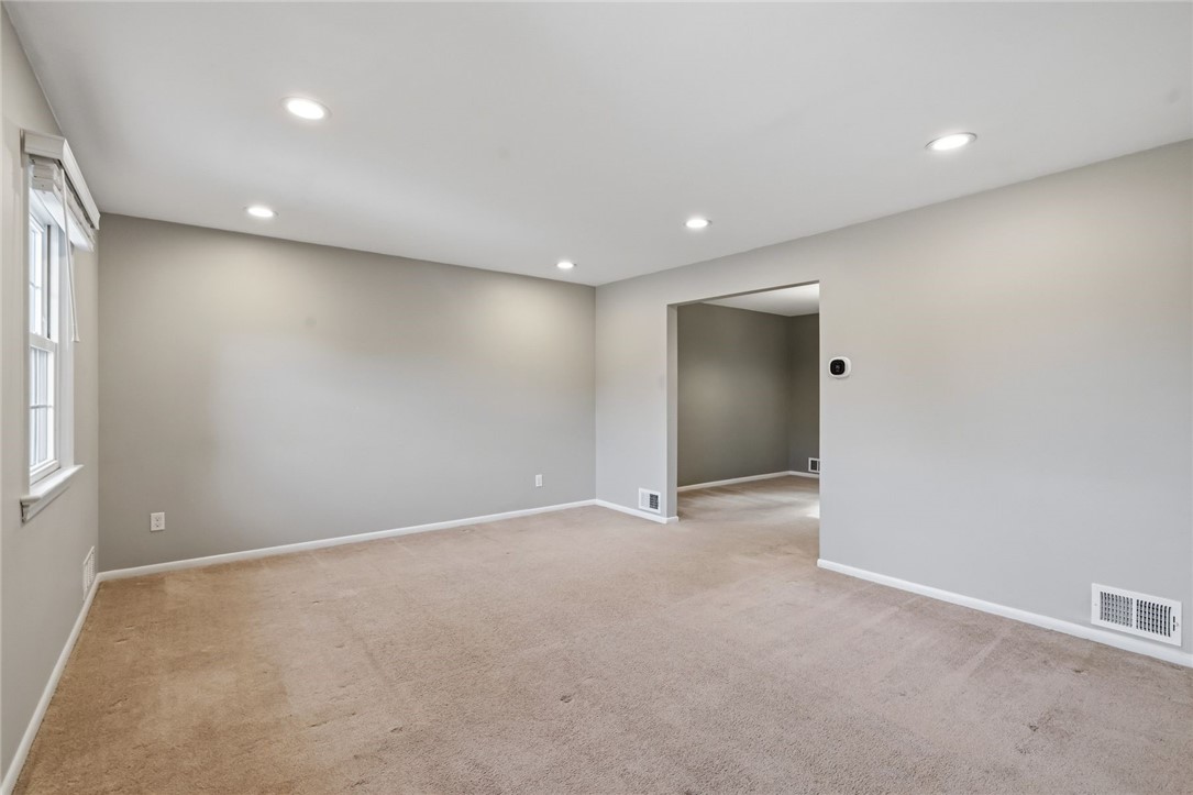 1349 Sturdy Oak Dr