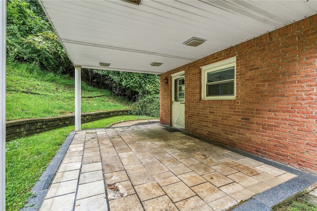 1349 Sturdy Oak Dr