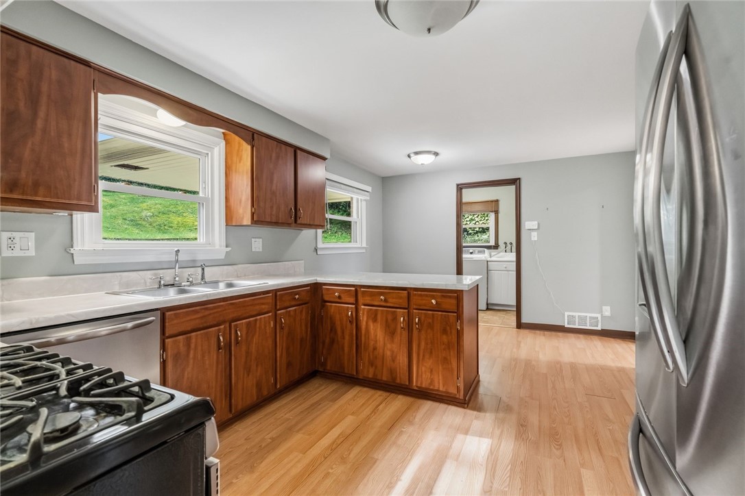 1349 Sturdy Oak Dr