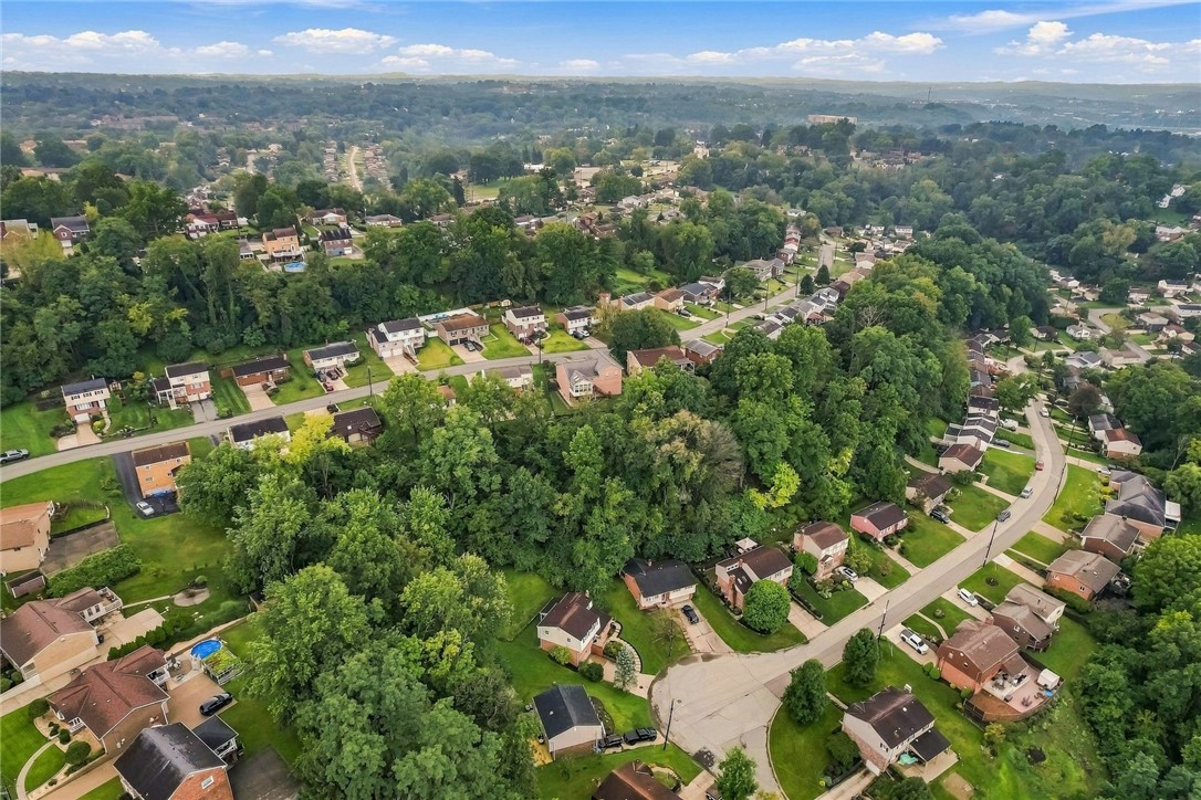 1349 Sturdy Oak Dr