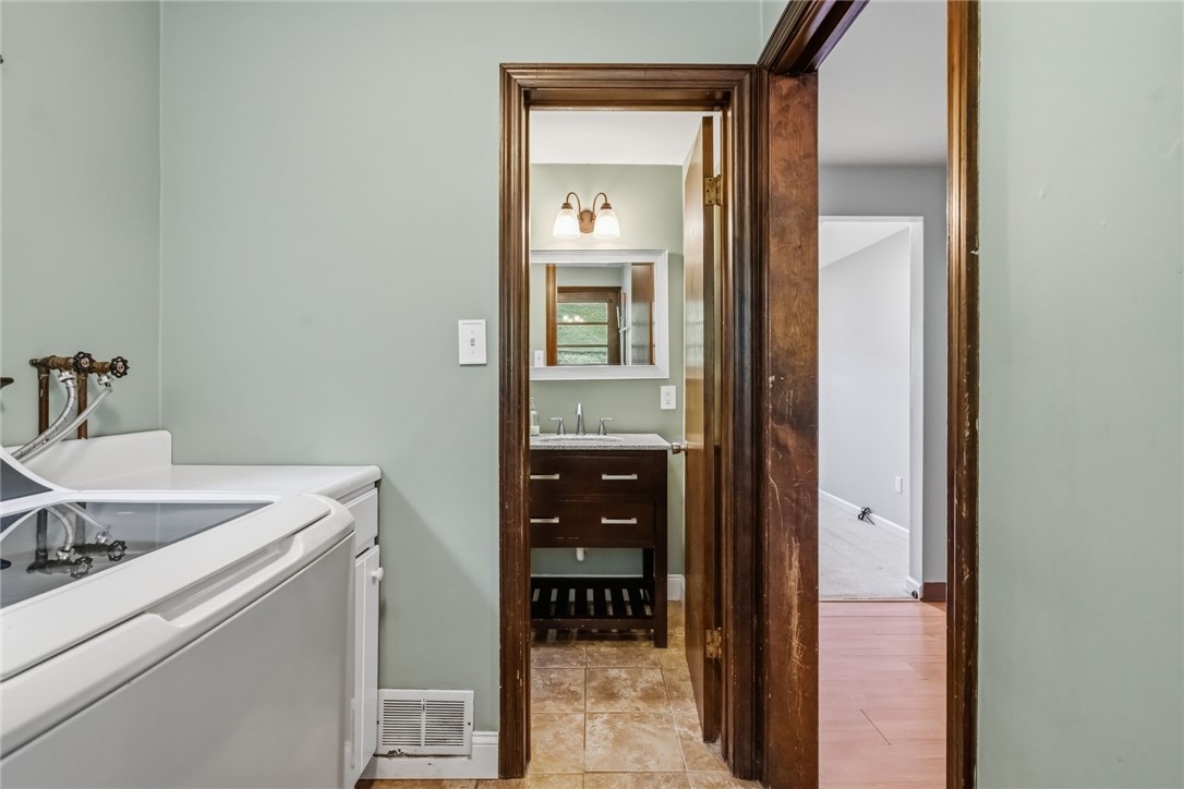 1349 Sturdy Oak Dr