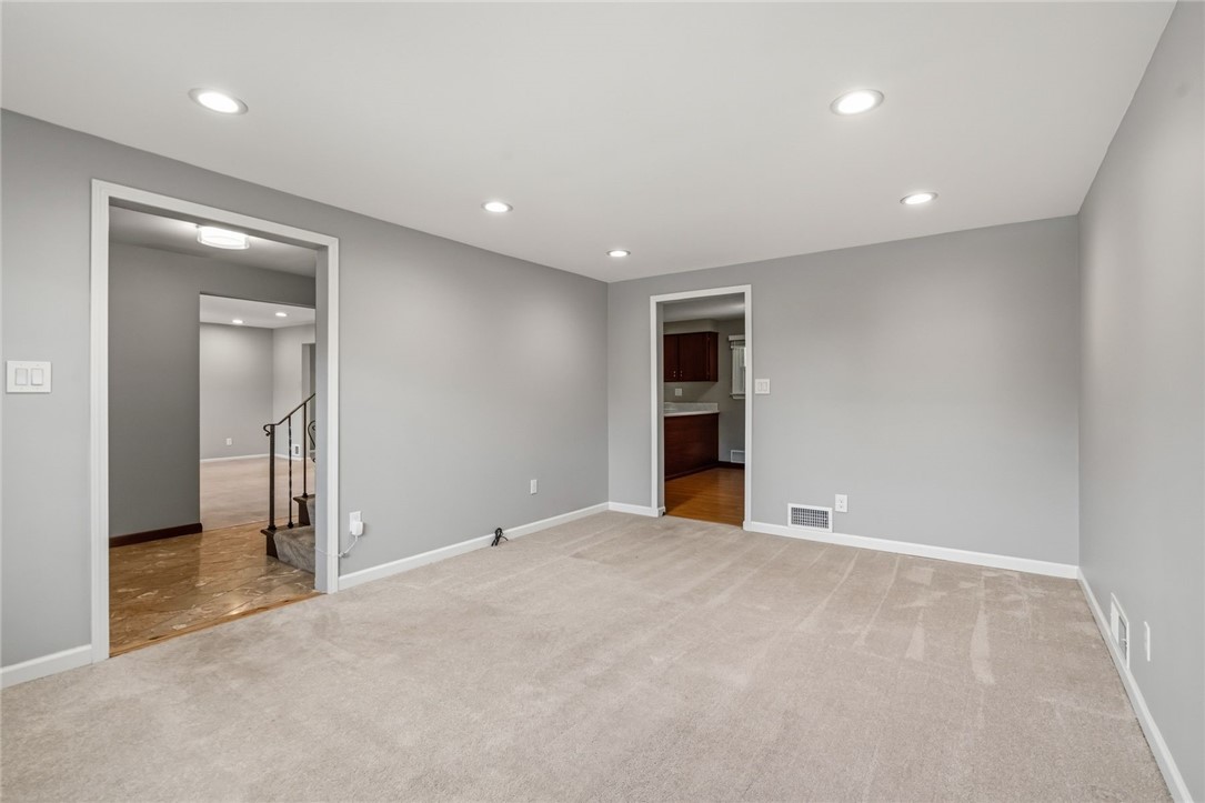 1349 Sturdy Oak Dr