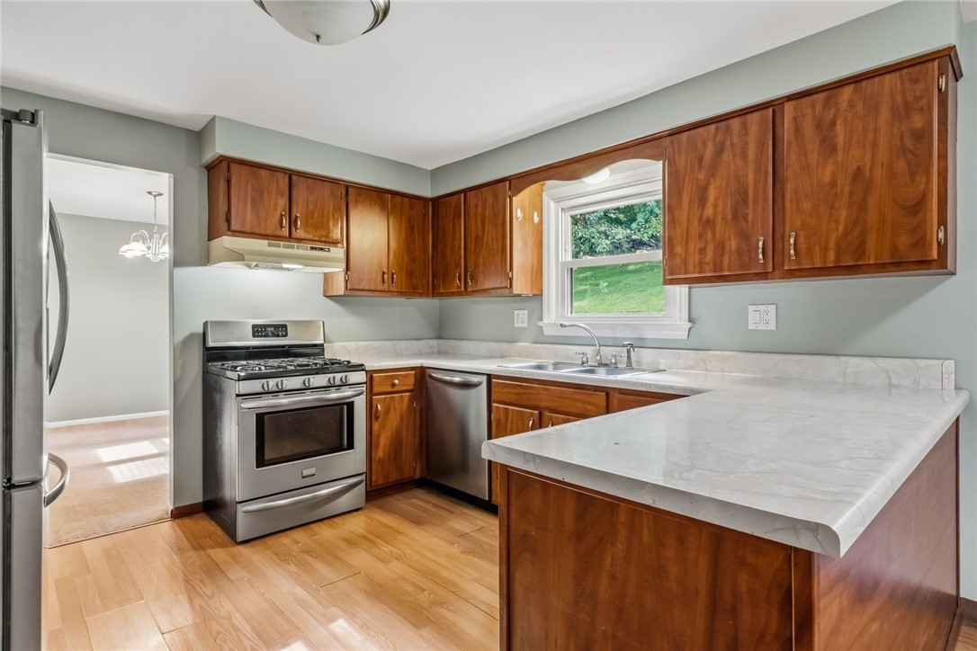 1349 Sturdy Oak Dr