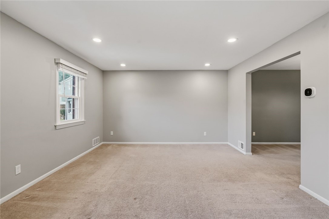 1349 Sturdy Oak Dr