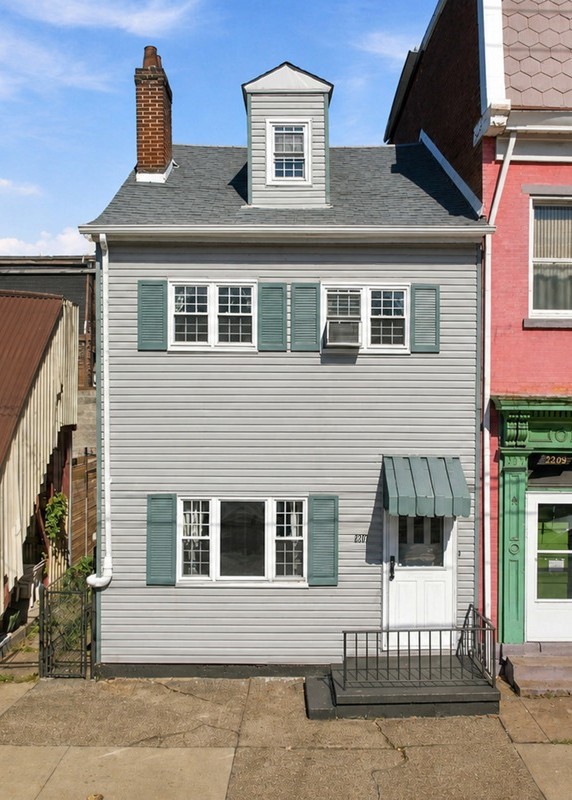 2207 Sarah Street South Side PA
