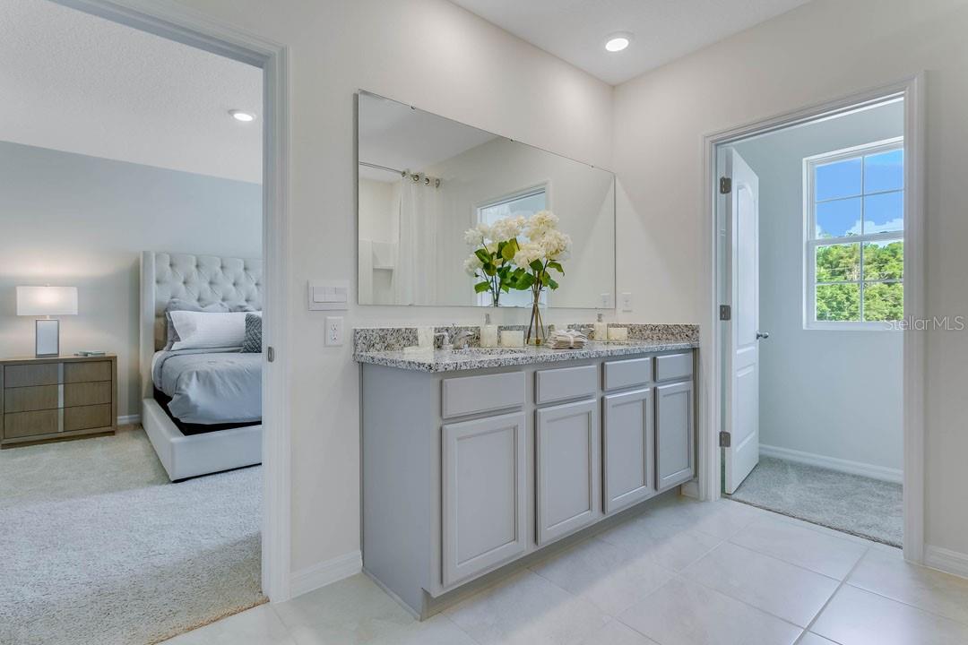 3545 SUNGROVE CIR