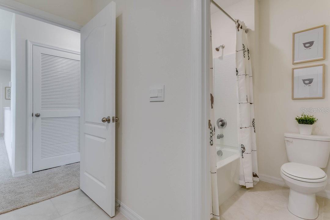 3545 SUNGROVE CIR