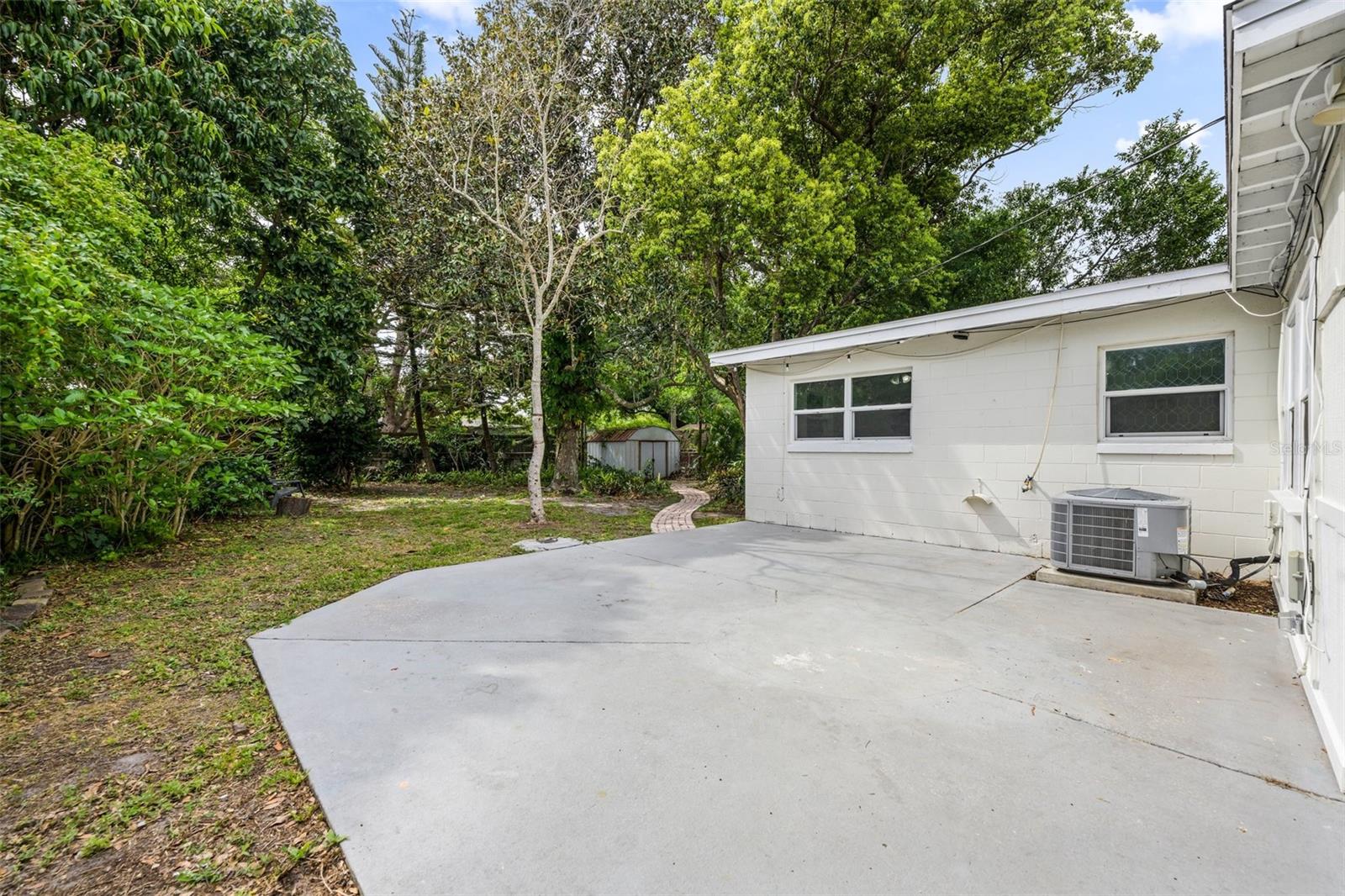 1210 BENNETT RD