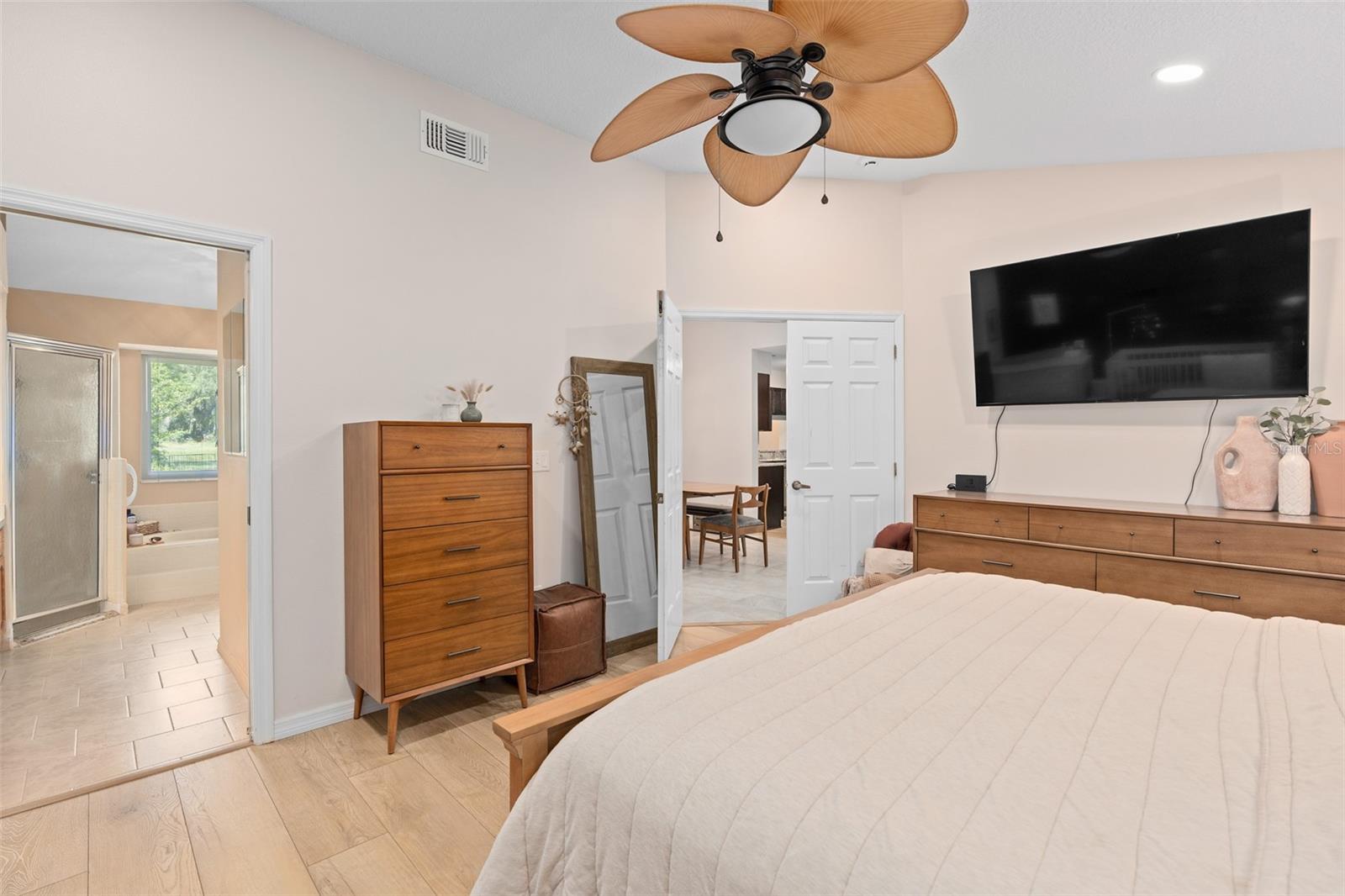855 SILVERADO CT