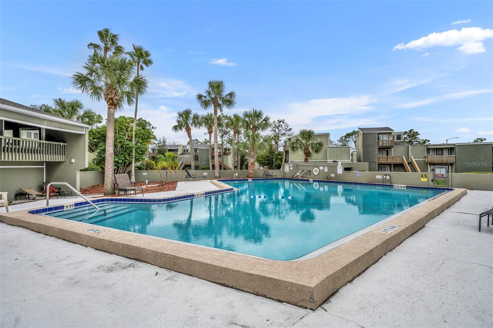 186 SCOTTSDALE SQ #186