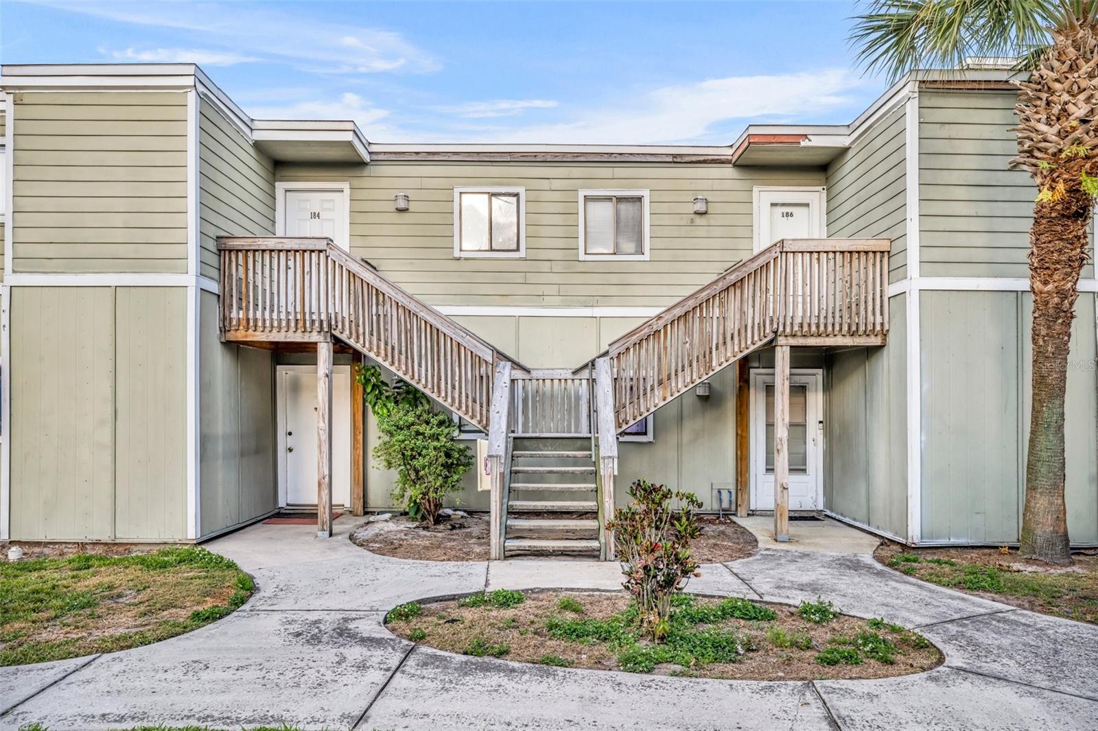 186 SCOTTSDALE SQ #186