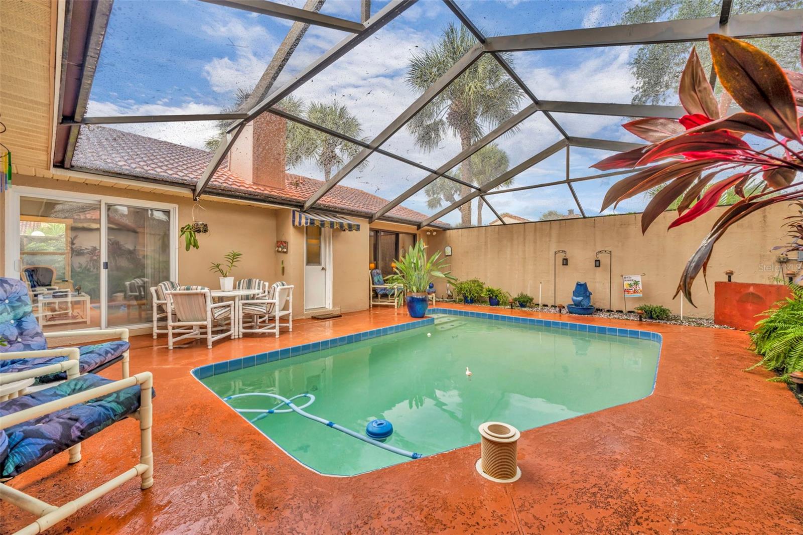 4956 EASTER CIR #1