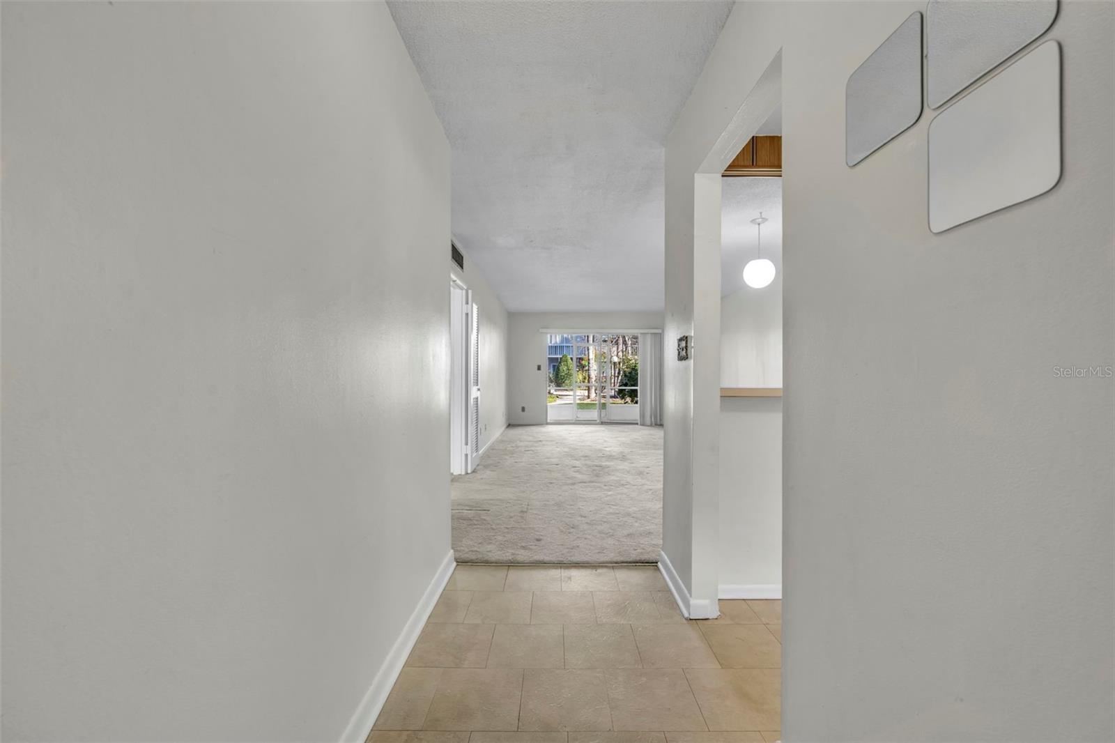 1250 S DENNING DR #104