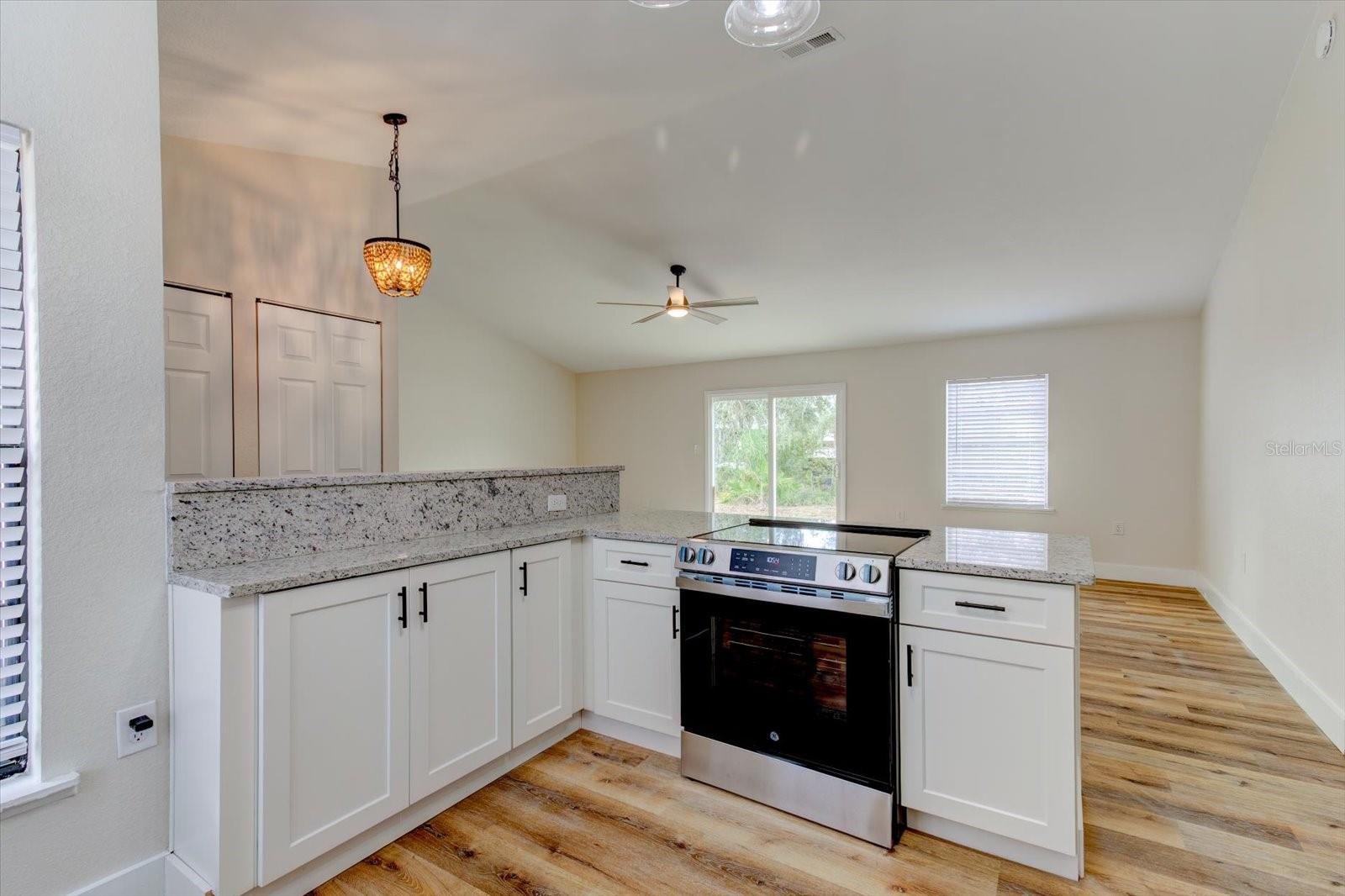 3314 SHALIMAR CIR