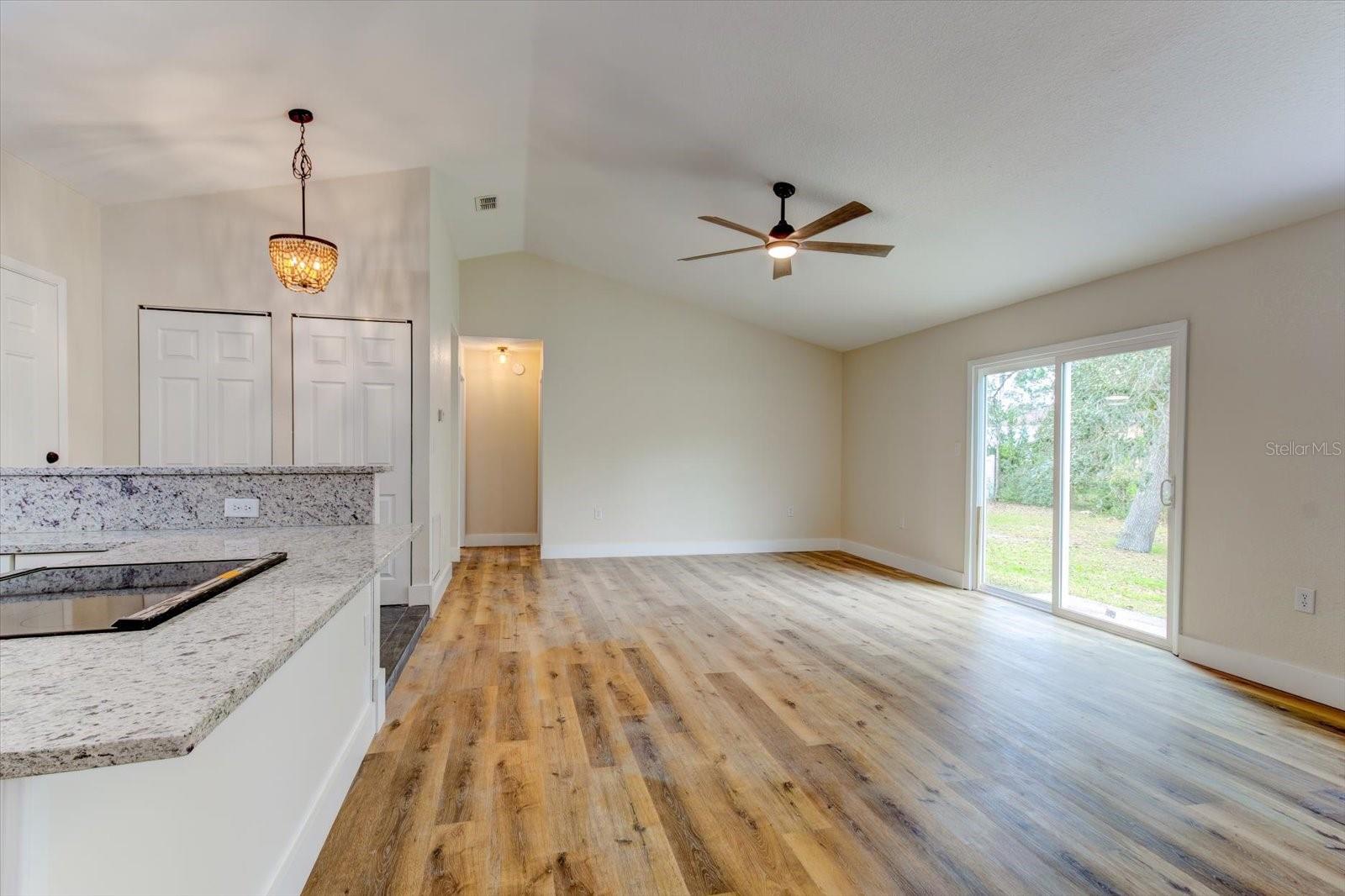 3314 SHALIMAR CIR