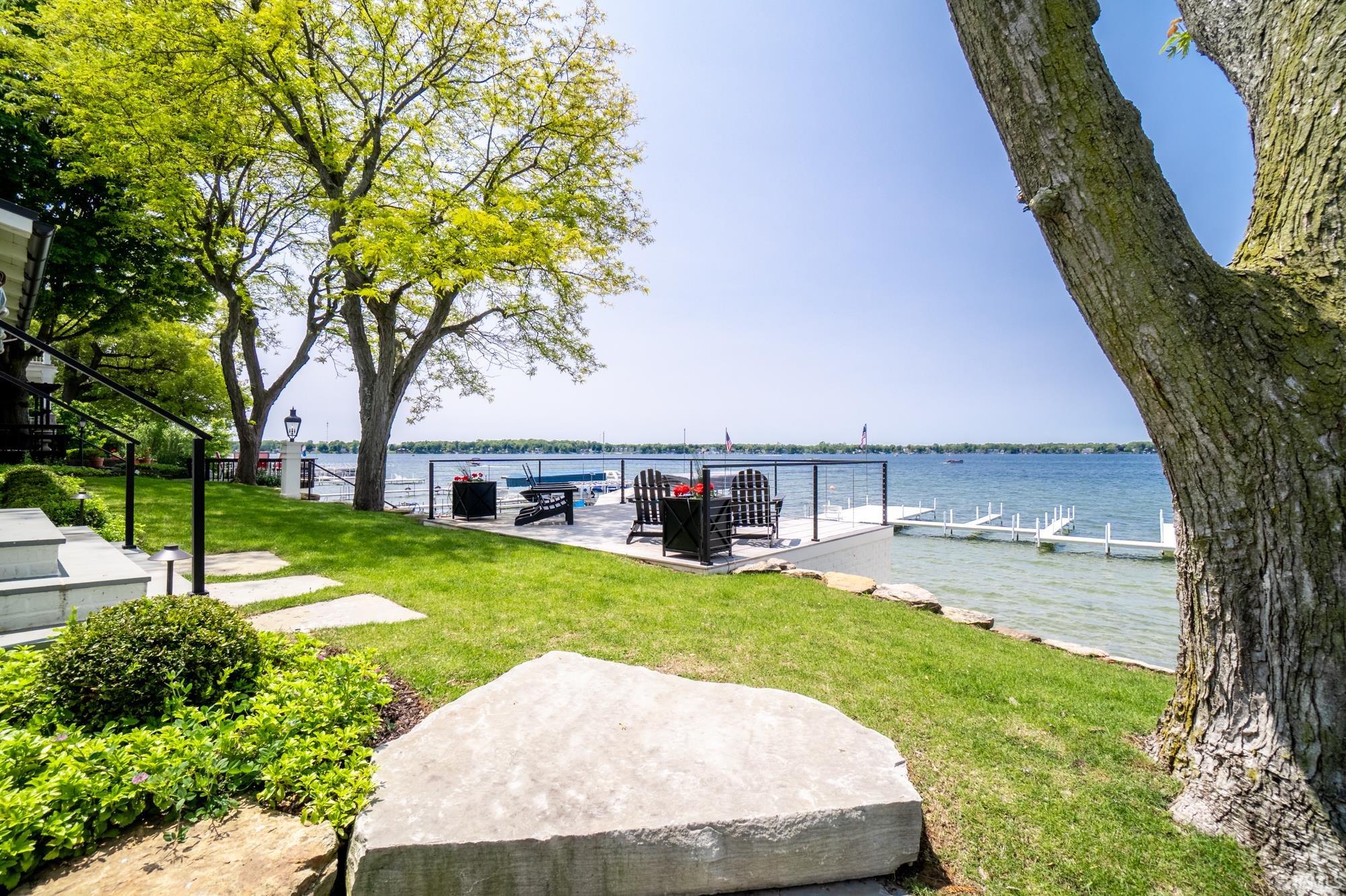 11531 N Ogden Point Road