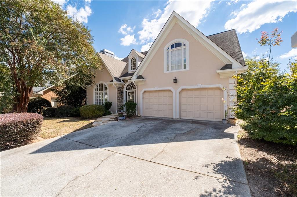 3613 GREYSTONE Circle