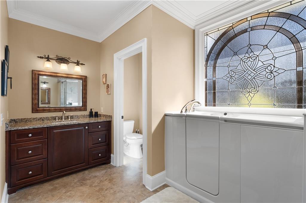 3613 GREYSTONE Circle