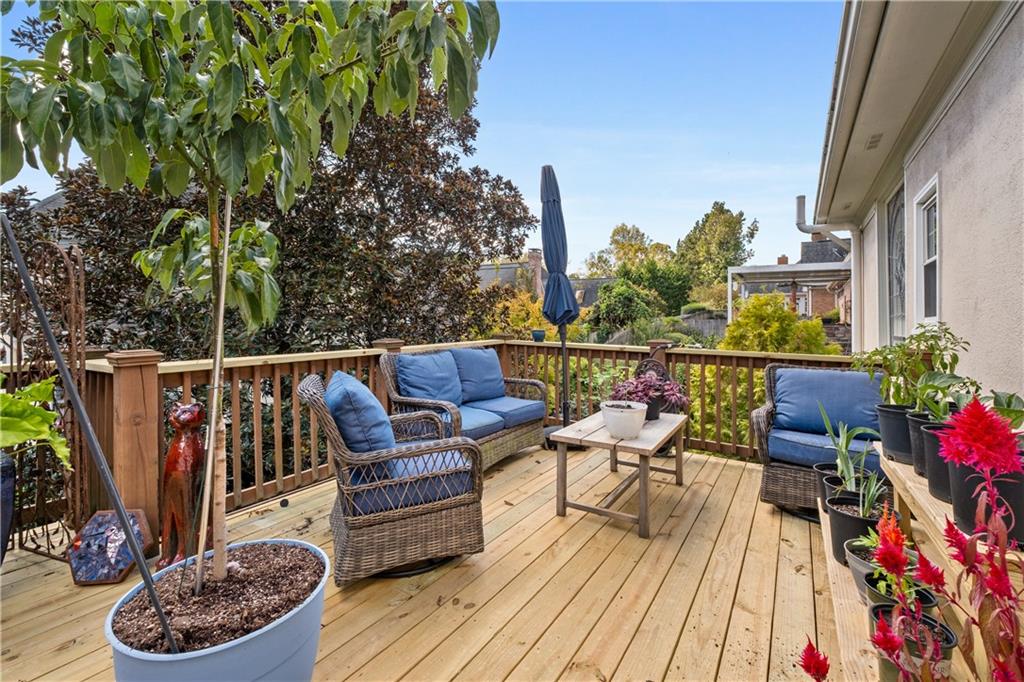 3613 GREYSTONE Circle