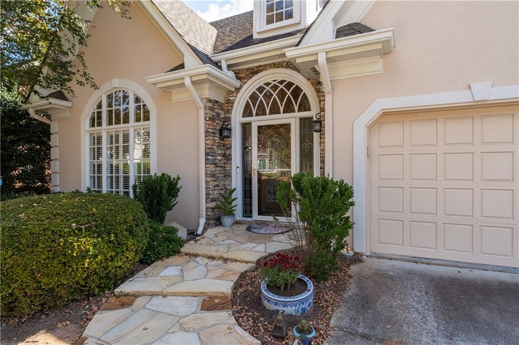 3613 GREYSTONE Circle