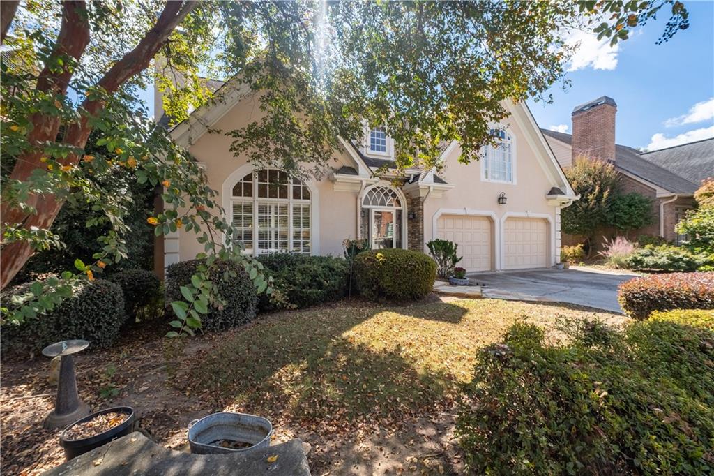 3613 GREYSTONE Circle