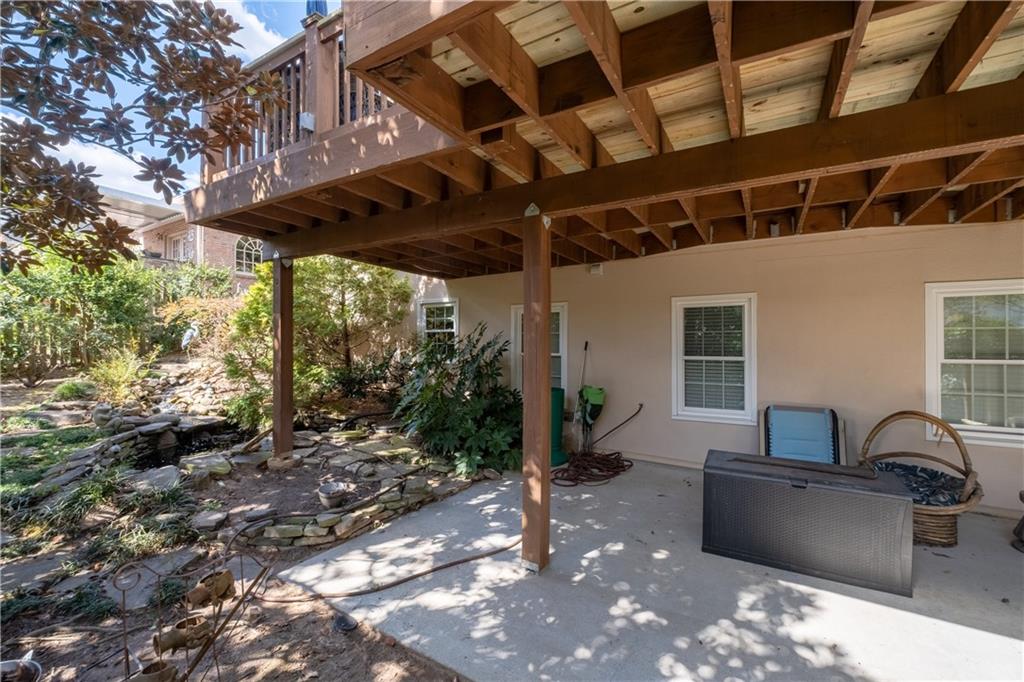 3613 GREYSTONE Circle