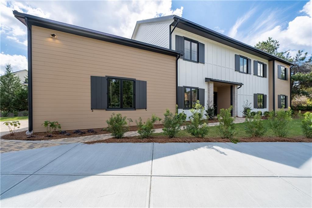 2650 ROSWELL Road