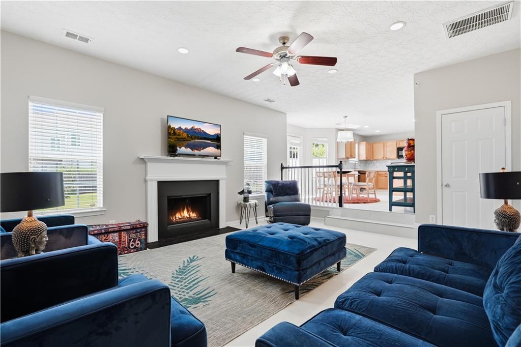 5655 Laurel Ridge Drive