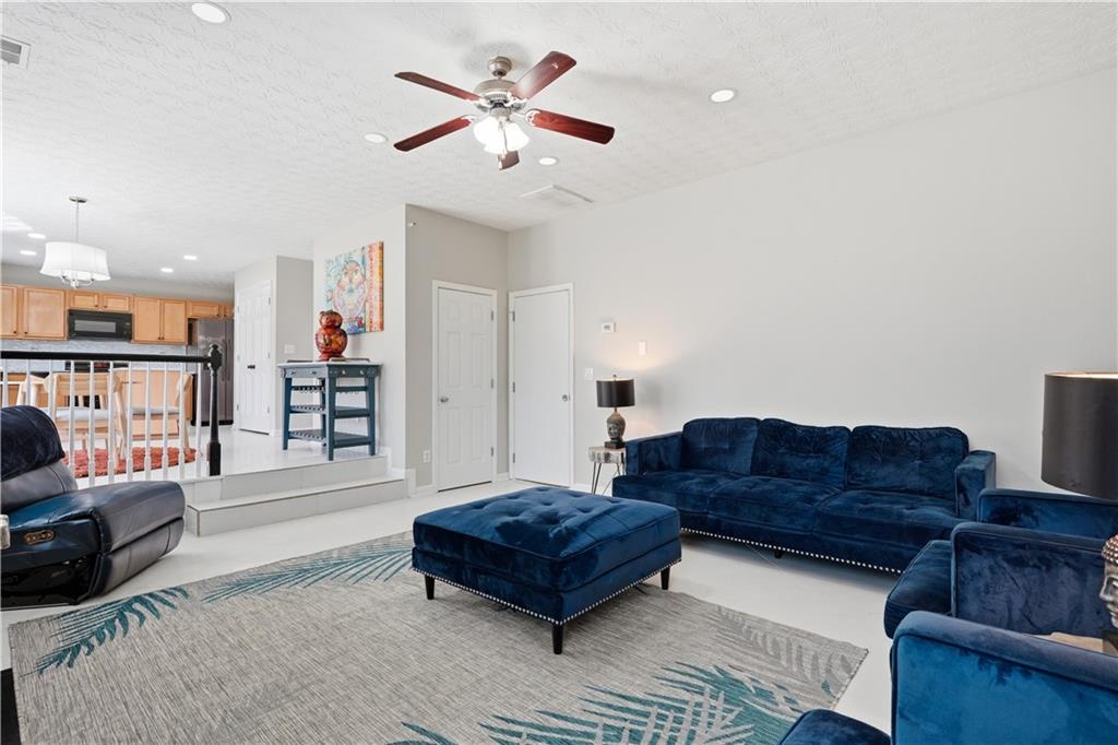 5655 Laurel Ridge Drive