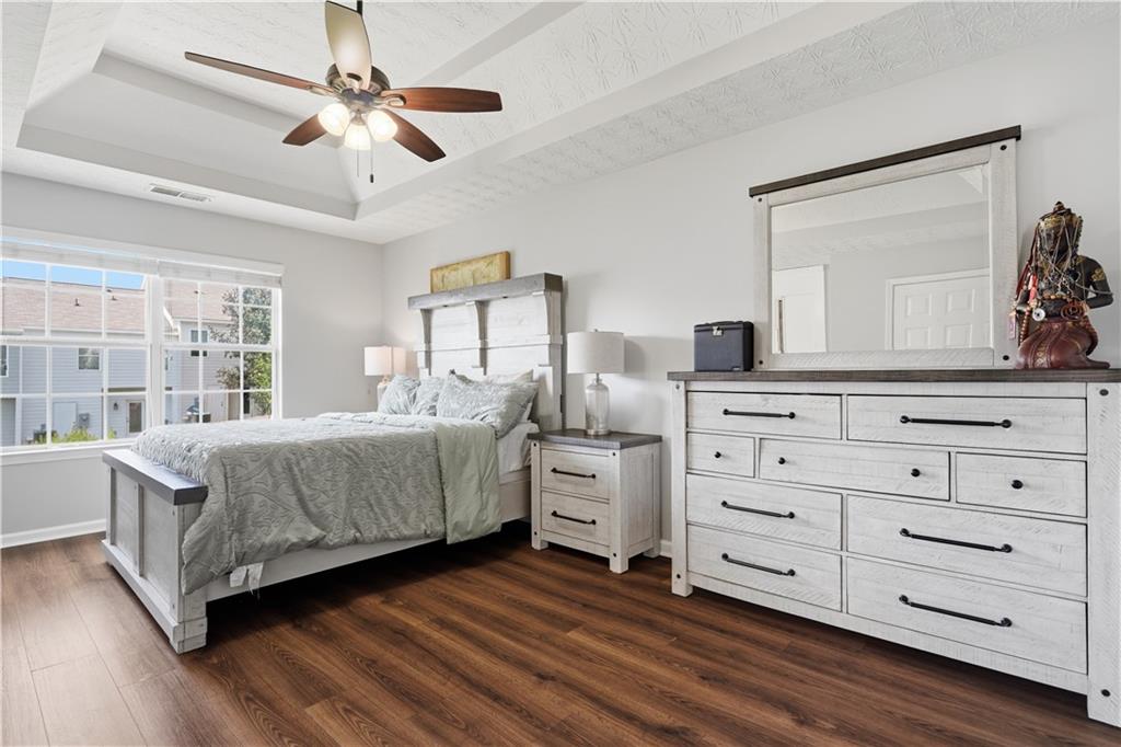 5655 Laurel Ridge Drive