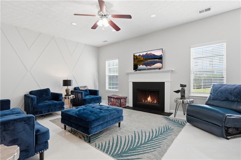 5655 Laurel Ridge Drive