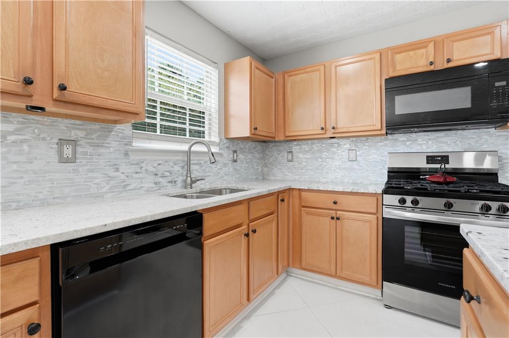 5655 Laurel Ridge Drive