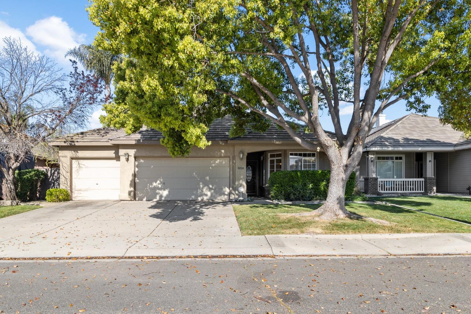 5024 TREETOP Drive