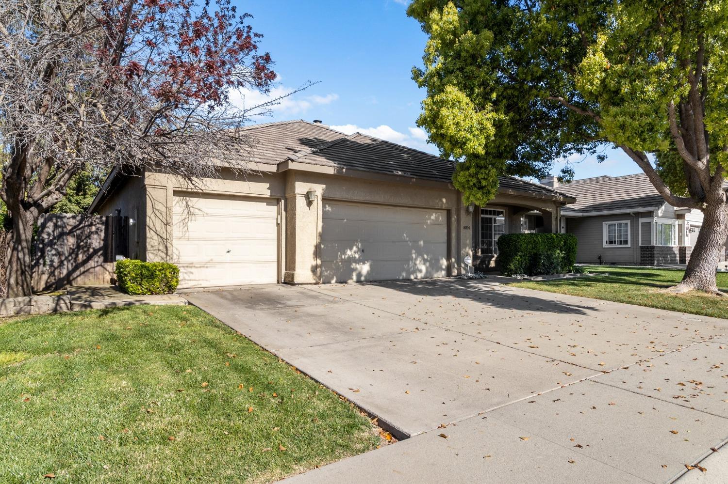5024 TREETOP Drive