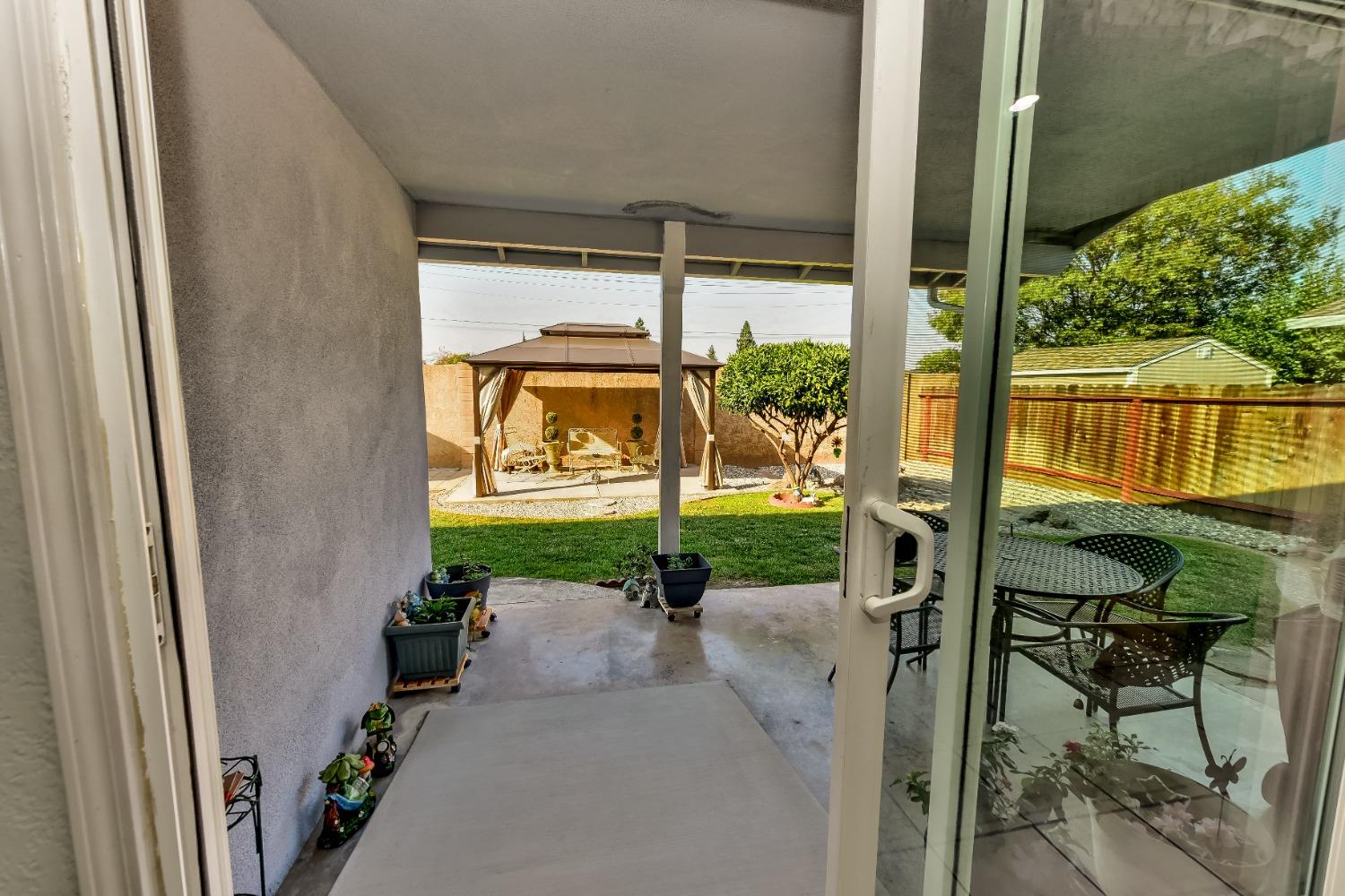 2813 Stoneridge Drive