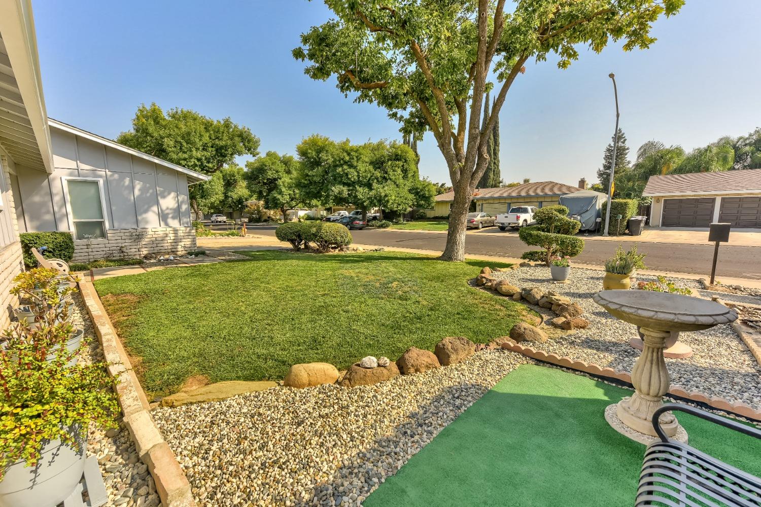 2813 Stoneridge Drive