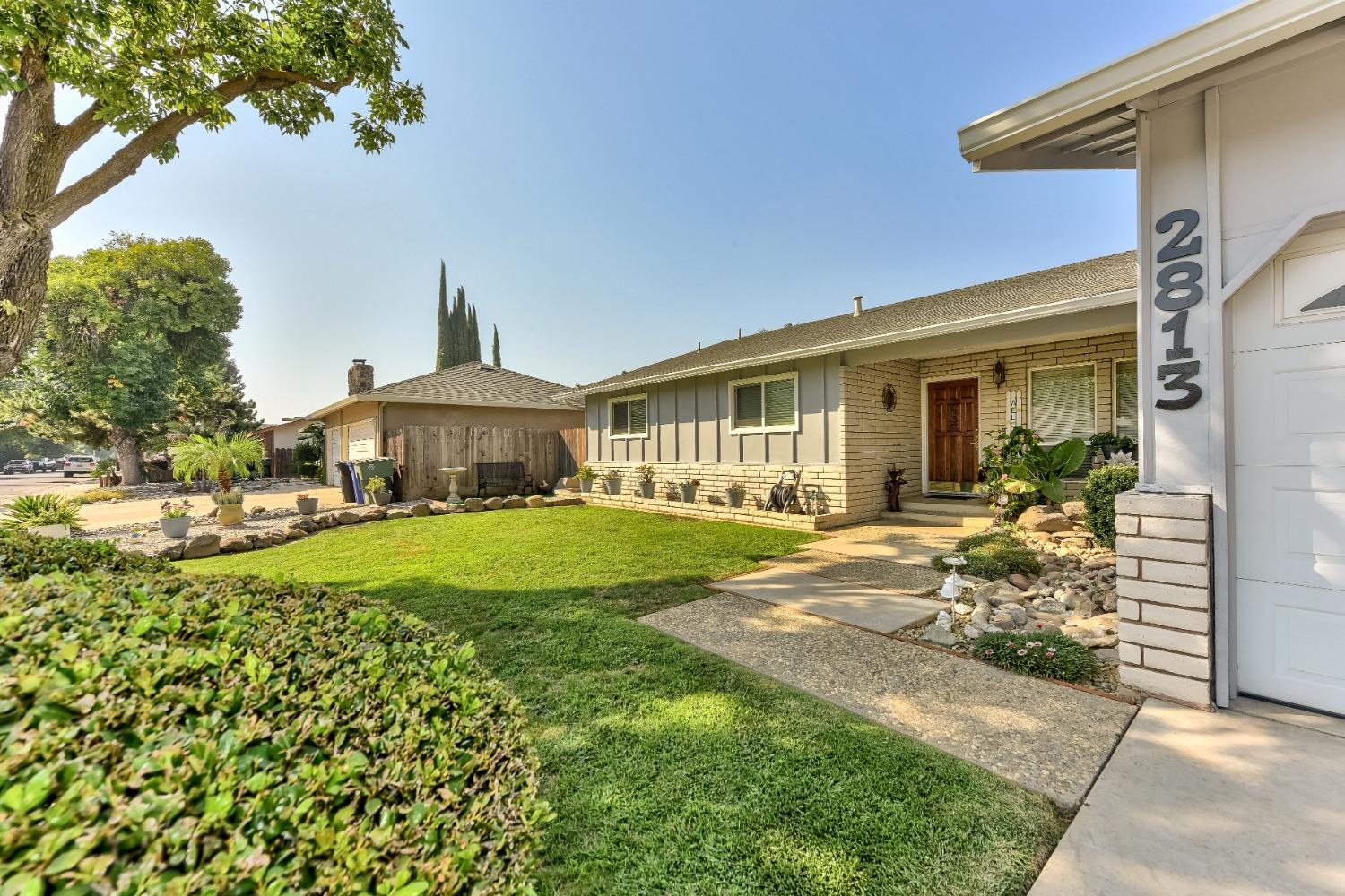 2813 Stoneridge Drive
